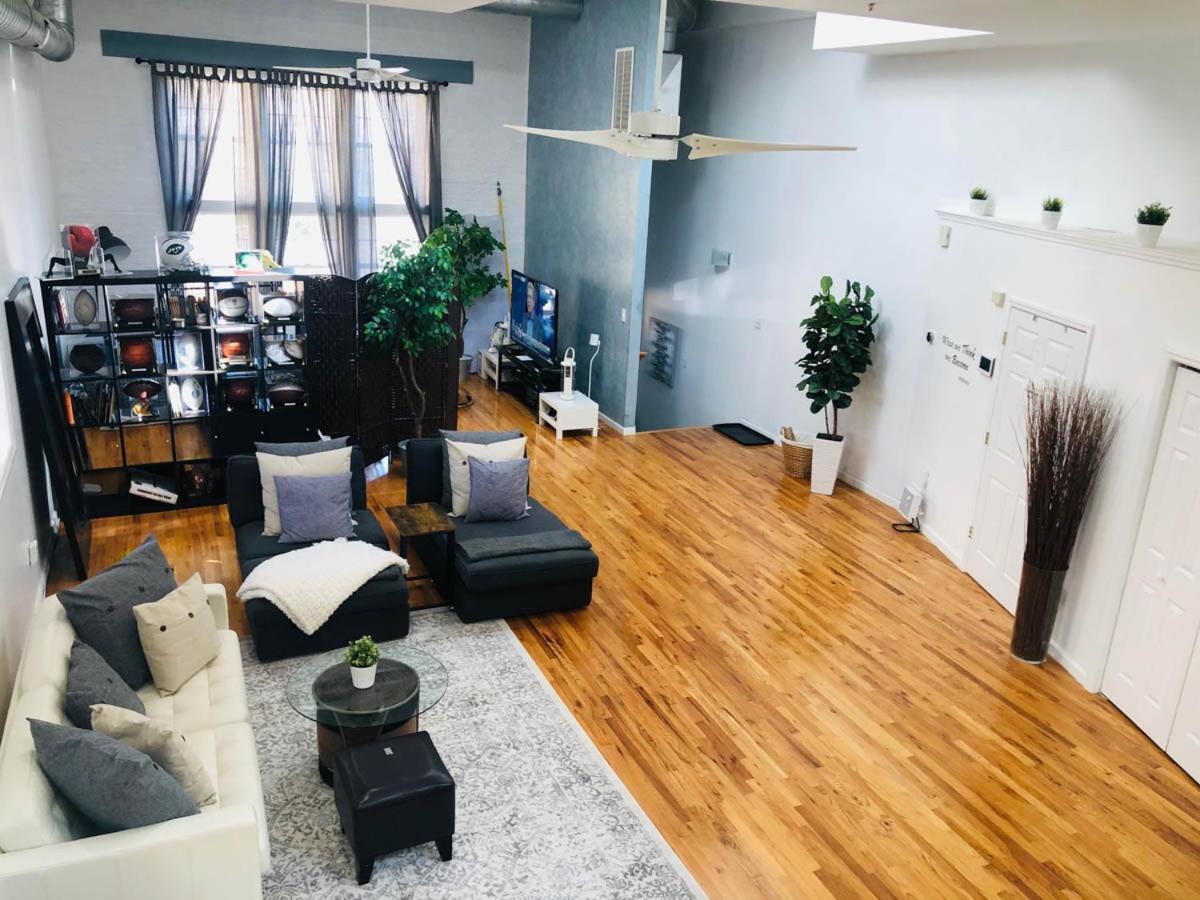 Updated Amazing Bi -Level Condo Minutes From Water Views Of New York City North Bergen Exterior photo